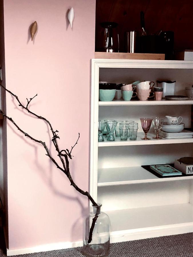 De Buurvrouw Nr.18 Bed & Breakfast Дусбург Екстериор снимка