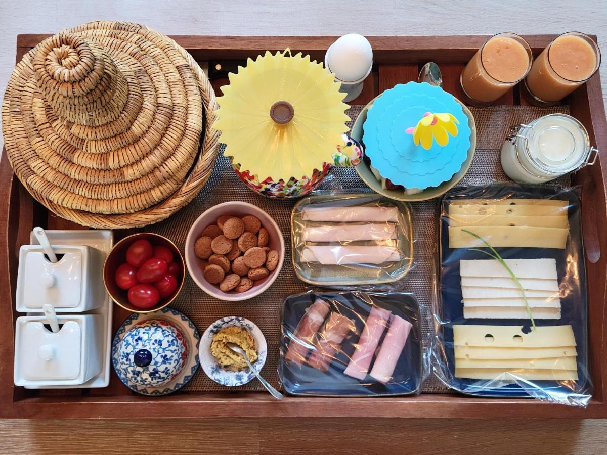 De Buurvrouw Nr.18 Bed & Breakfast Дусбург Екстериор снимка