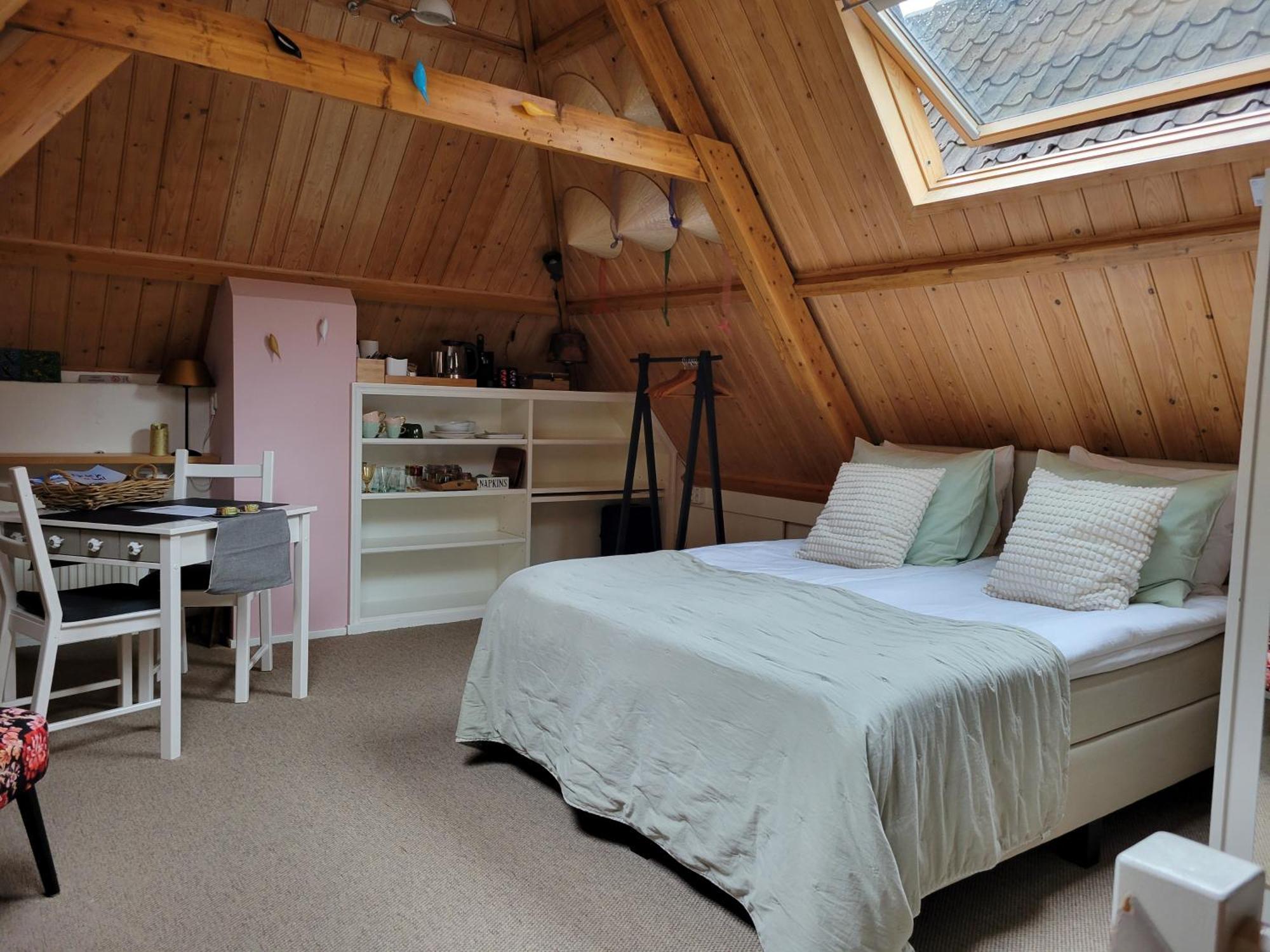 De Buurvrouw Nr.18 Bed & Breakfast Дусбург Екстериор снимка